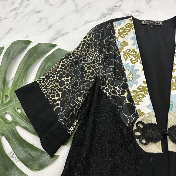 Spencer Alexis Kimono Blouse Top Size M Black Cream Silk Blend Floral Jacquard - Picture 4 of 12